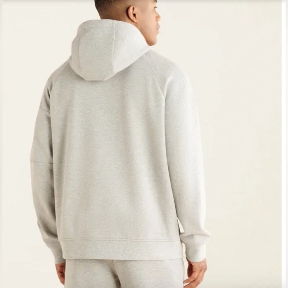 ROOTS Brand new never worn! - Picture 3 of 4